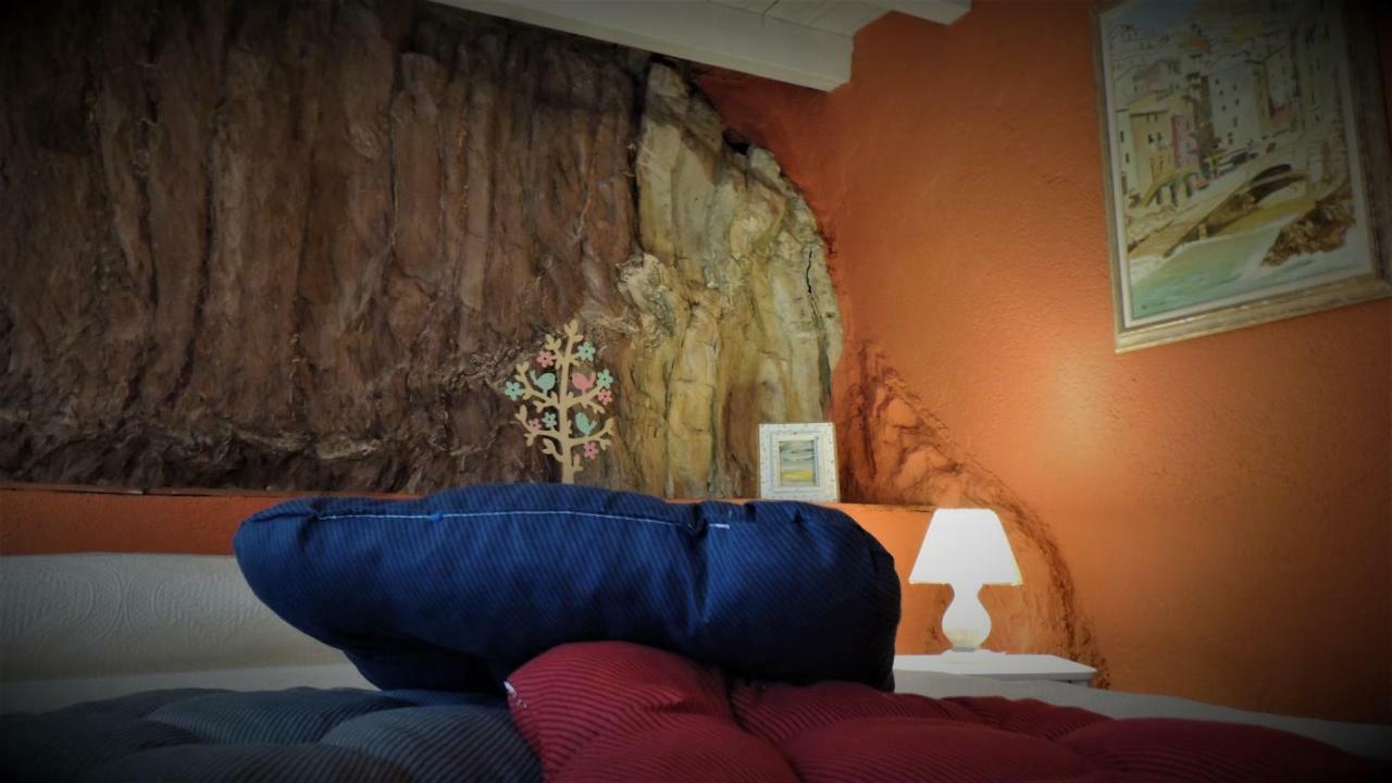 Borgo Di Codeglia - Country Rooms Riccò del Golfo di Spezia Dış mekan fotoğraf
